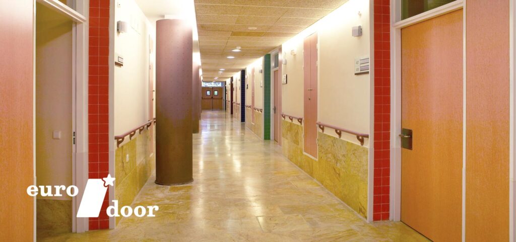 puertas para colegios